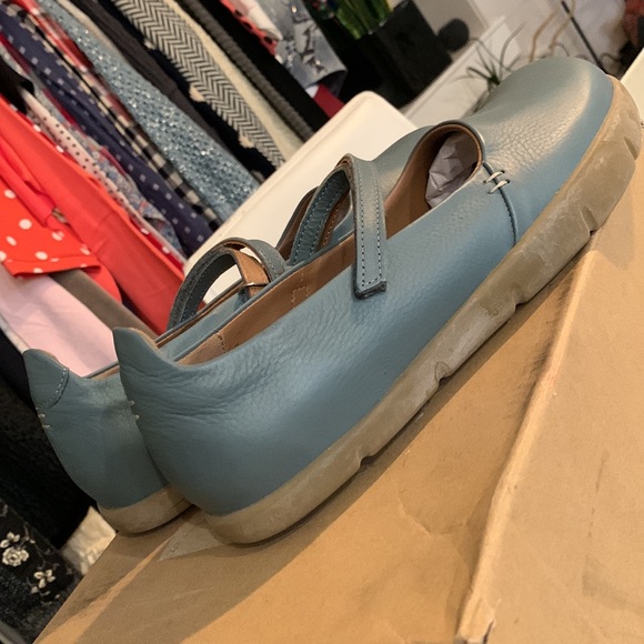 Kalso Dash - size 7.5 - Picture 7 of 9